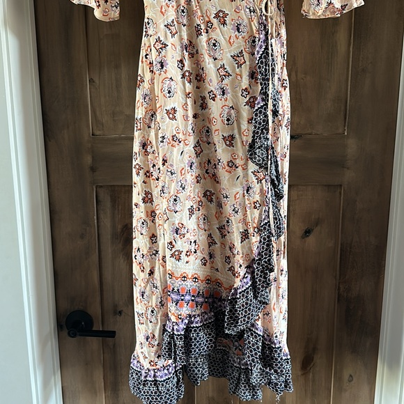 Hayden Floral Wrap Dress with ruffles! - Picture 6 of 16